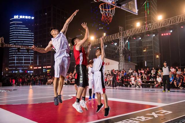 球队提供了 球队提供了