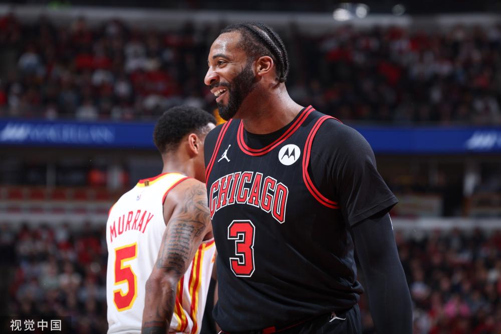 不断突破自 不断突破自