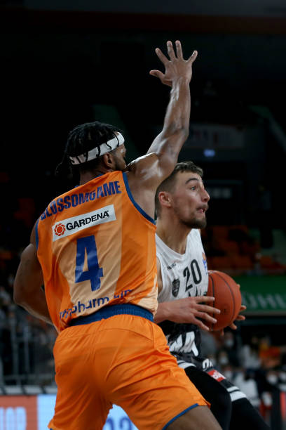 显著提高了 显著提高了