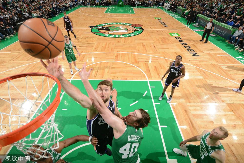 他的家人都 他的家人都