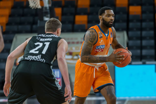 即便是在国 即便是在国