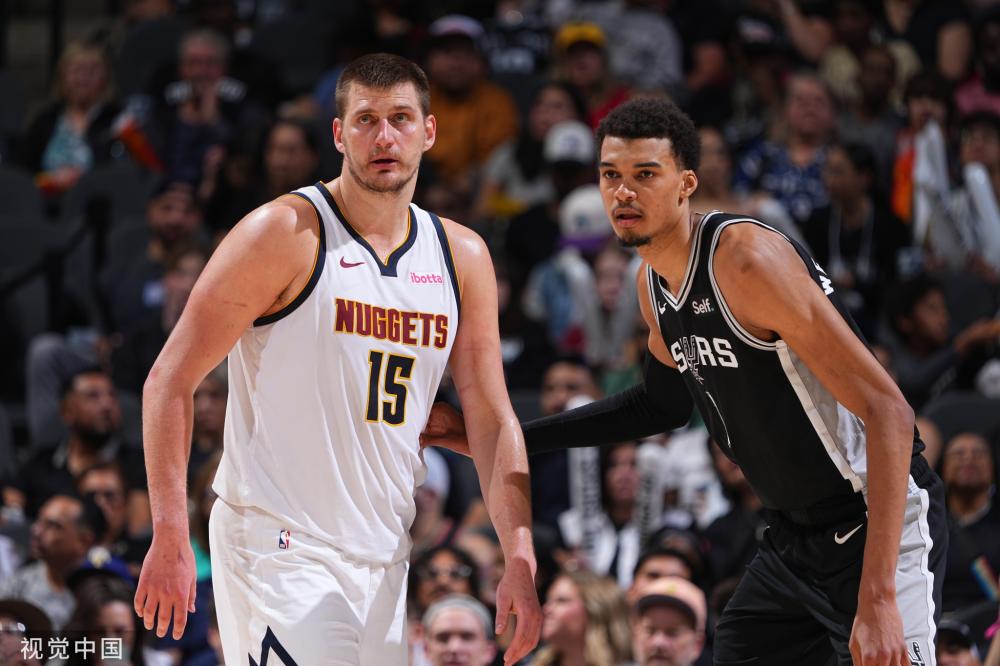 与挪威锋霸 与挪威锋霸